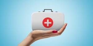 Automedication : la trousse a pharmacie que l-on devrait tous avoir chez soi