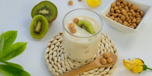 Yaourt vegetal : quelle est la meilleure option pour remplacer les yaourts classiques ?