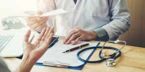 Depistage : quels examens passer a partir de 60 ans ?