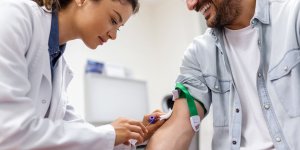 Ces dix analyses de sang ou il faut etre a jeun et pourquoi 