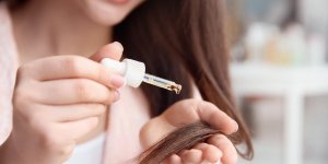 Pellicules : 6 astuces pour s’en debarrasser naturellement