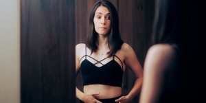 9 solutions pour combattre les complexes de l-ete 