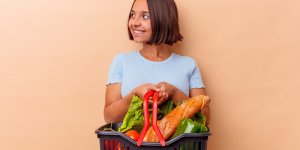 10 aliments peu chers qui ameliorent la sante selon une nutritionniste