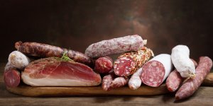 Les 4 charcuteries qui font le plus grossir