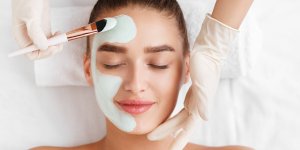 Ces soins interdits chez les estheticien.ne.s