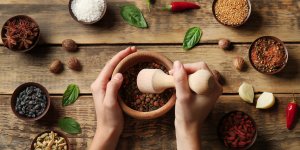 Rhumatismes : 8 epices qui soulagent les douleurs