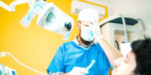 Extraction de dent : Quelles peuvent etre les complications ?
