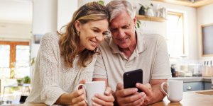 7 signes a ne pas ignorer si vous faites des rencontres apres 60 ans