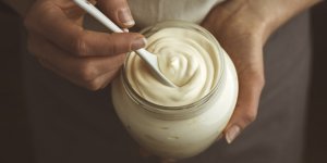 Mayonnaise allegee : plus sucree et plus salee que la mayo classique !