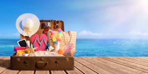 Vacances d-ete et Covid-19 : quelles regions sont le moins a risque pour voyager ?
