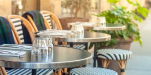 Covid-19 : certains plats risques au restaurant, selon un infectiologue