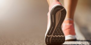Calories : combien de pas par jour pour les eliminer ?
