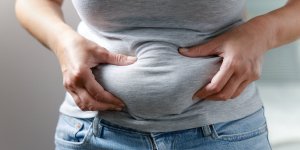 8 boissons a remplacer pour perdre la graisse abdominale ! 