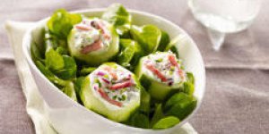 Rondelles de concombre au fromage frais et fines herbes