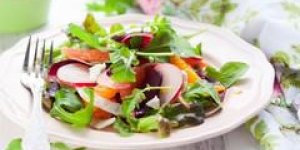 Salade allegee legumes et pamplemousse