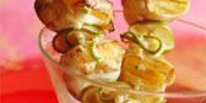 Brochettes d-emince de poulet a la thailandaise