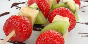 Brochettes de fruits