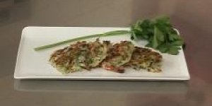 Galettes de pommes de terre au saumon fume et aux herbes
