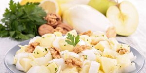 Salade d-endives a la pomme et aux noix