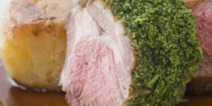 Carre d-agneau en croute d-herbes