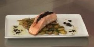 Filet de saumon a l-unilaterale, pommes sautees au persil
