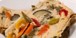 Quiche sans pate aux legumes et au poulet