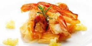 Crevettes au curcuma