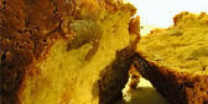 Cake aux marrons, aux pistaches et aux raisins