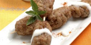 Brochettes d-agneau au cumin