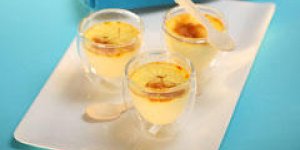 Petits pots de creme a la fleur d’oranger et safran