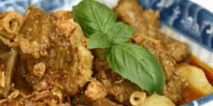 Gigot d-agneau au lait de coco