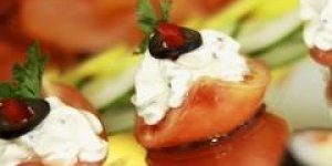 Tomates a la mousse de saumon