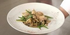 Wok de poulet aux legumes croquants et soja