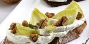 Tartines a la creme d-endives