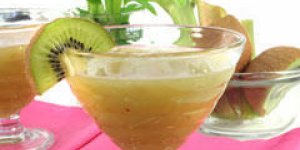 Compote de pomme, kiwi, ananas et miel