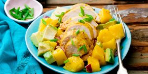 Salade legere a la mangue et au poulet