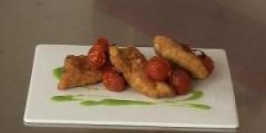 Sole frite, coulis de petits pois et tomates cerises