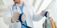 Choc cytokinique : qu’est-ce que ce syndrome dont souffrent les cas graves de Covid-19 ?