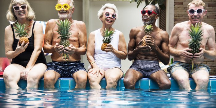 Varices : 7 mouvements a faire dans l-eau pour les attenuer 