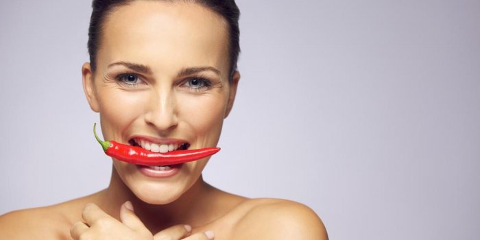 Bouffees de chaleur : 5 aliments a eviter
