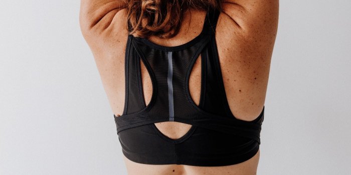 Cancer du sein : Decathlon sort une brassiere de sport post-mastectomie