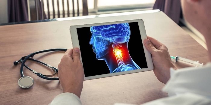 Cancer de la tete et du cou : 6 signes qui doivent alerter selon un medecin