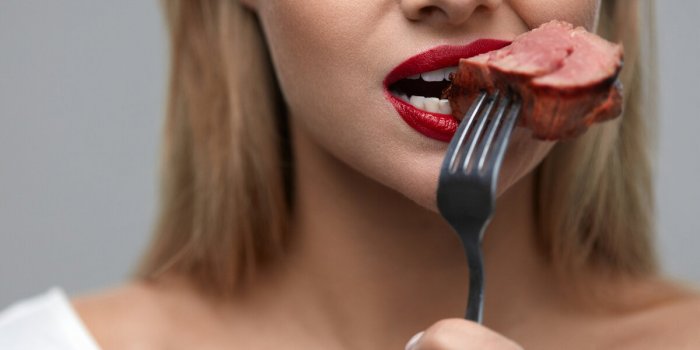 Comment manger moins de viande : les conseils d’un nutritionniste
