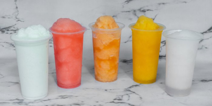 Des niveaux eleves de metaux toxiques dans certains jus de fruits
