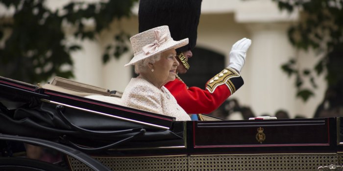 8 aliments que mange la reine Elizabeth pour vivre longtemps