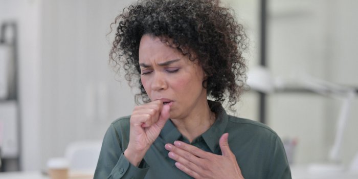 Se debarrasser d’une toux en 5mn ? 15 remedes de medecins !