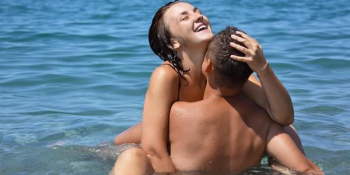 6 positions coquines pour un ete tres chaud