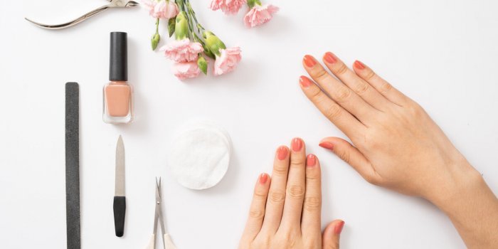 5 huiles essentielles pour prendre soin de ses ongles