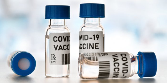 Vaccin Covid-19 : dans quels cas une troisieme dose peut-elle etre necessaire ?