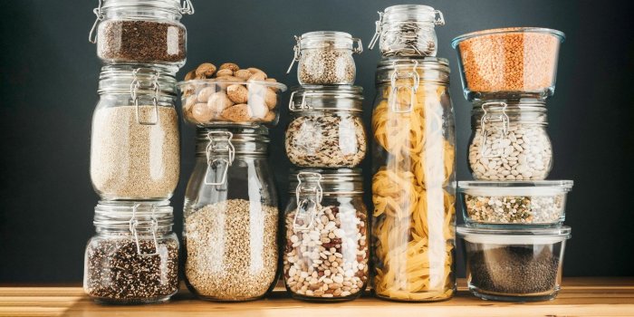 Recettes : que cuisiner avec des pates, du riz et des conserves ?